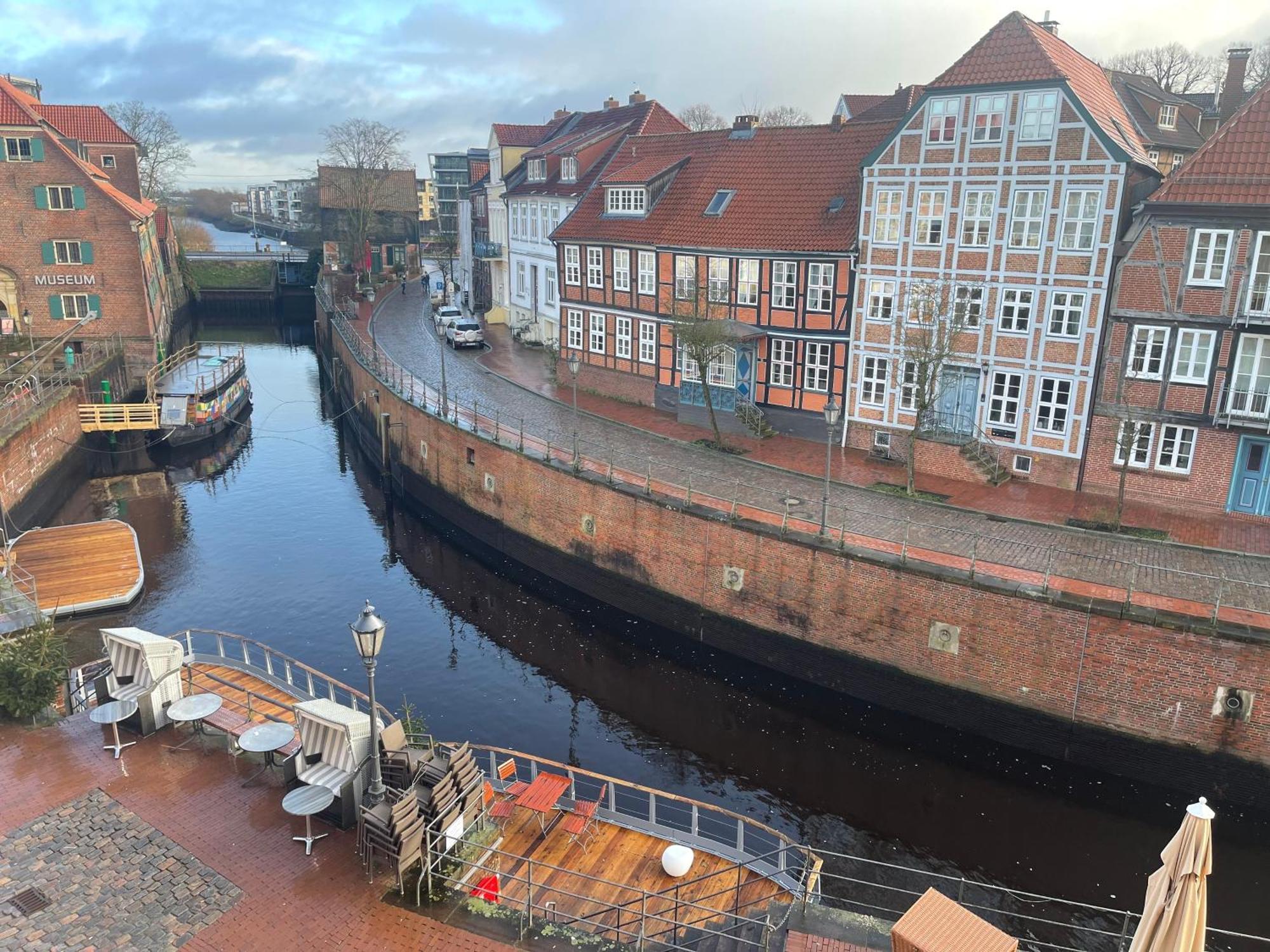 Zeitapartments Am Fischmarkt ชตาเดอ ภายนอก รูปภาพ