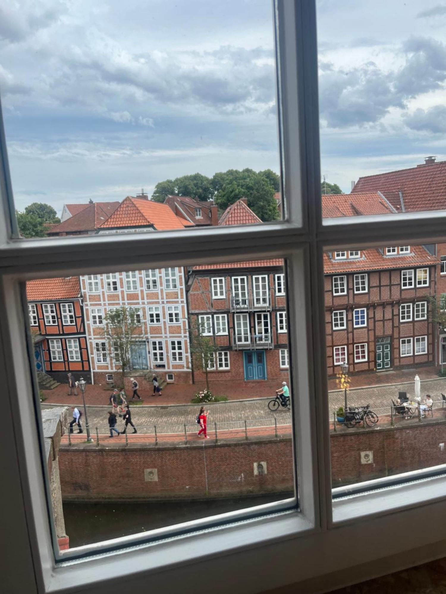 Zeitapartments Am Fischmarkt ชตาเดอ ภายนอก รูปภาพ